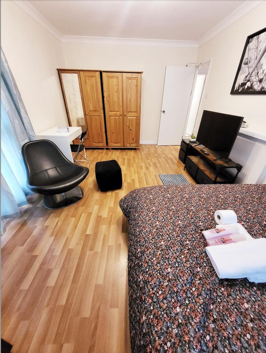 Huge And Affordable 3 Bedroom Flat In Hammersmith For 7 People With Welcome Breakfast London Eksteriør bilde